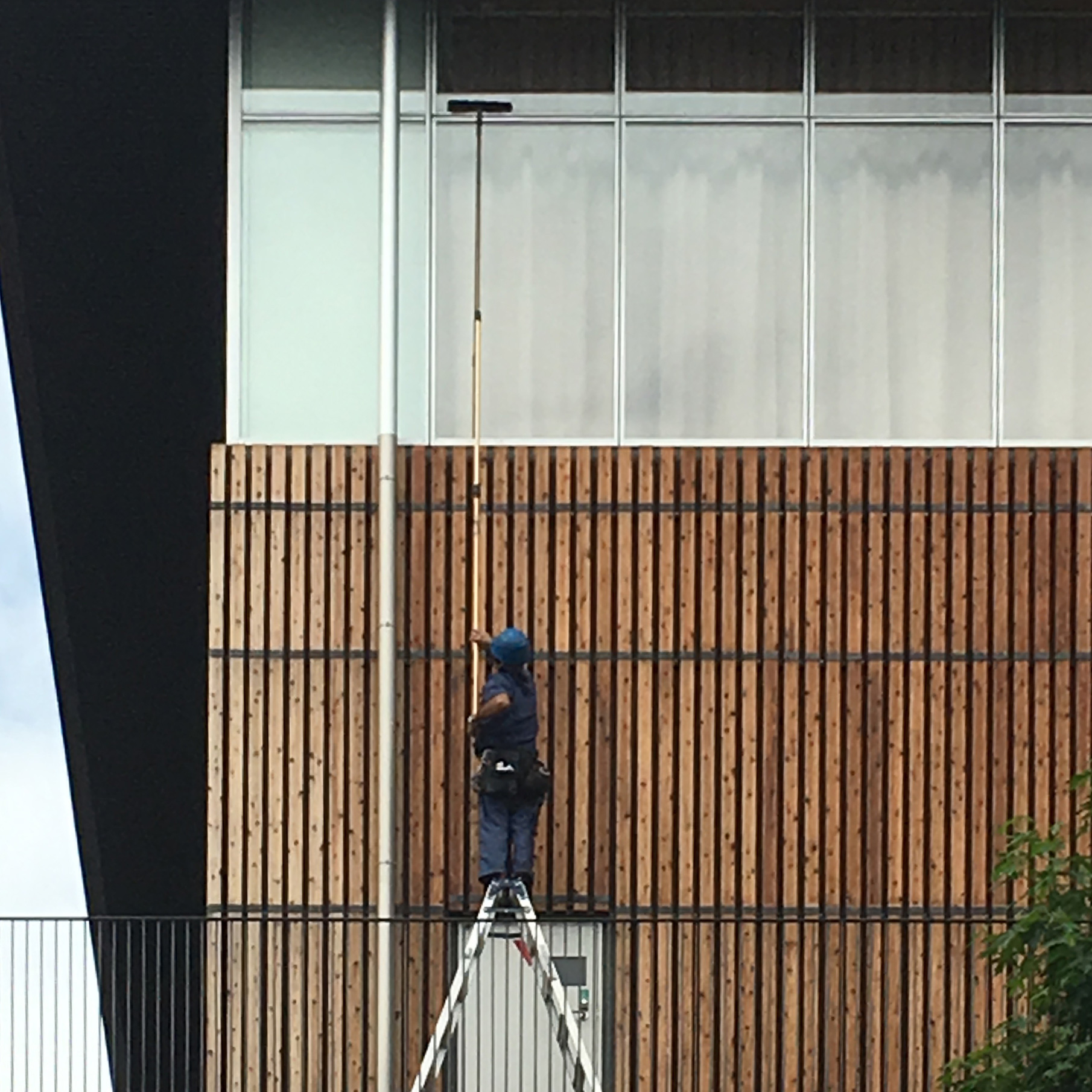 Panasonic Byōbu TV | Japan