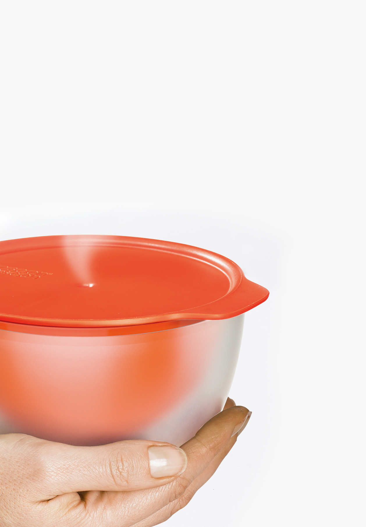 Joseph Joseph Cool-touch Bowls | Hold | Detail View