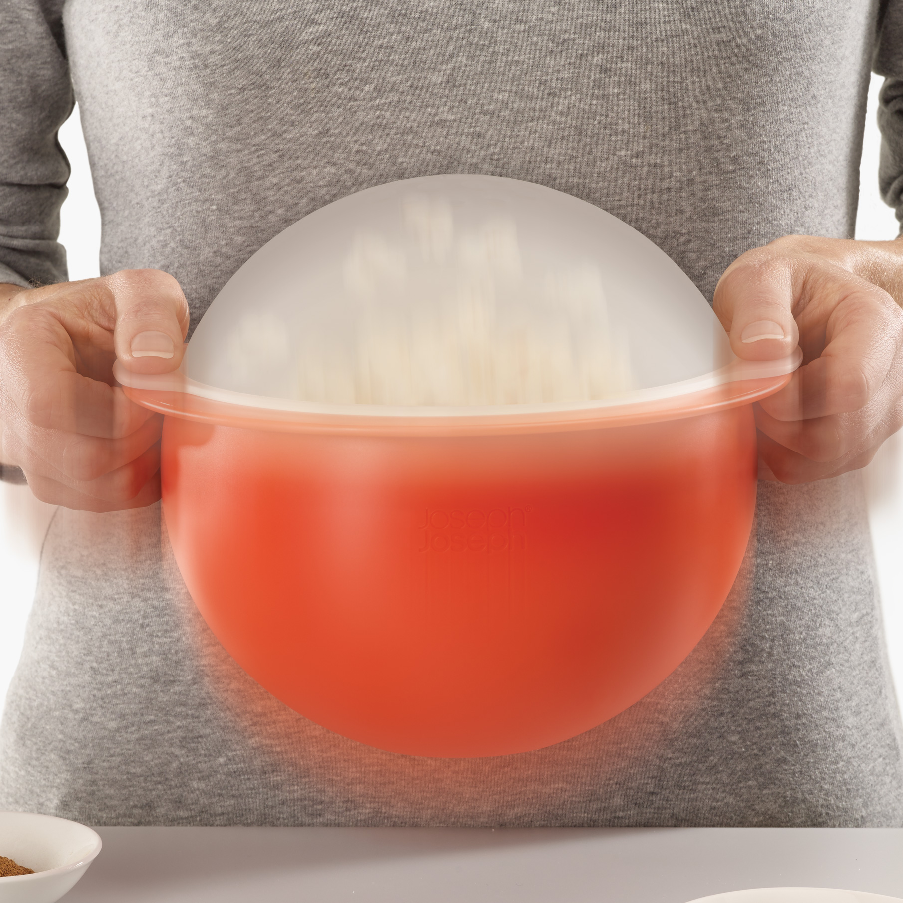 Joseph Joseph Popcorn Popper | Shake | Detail View